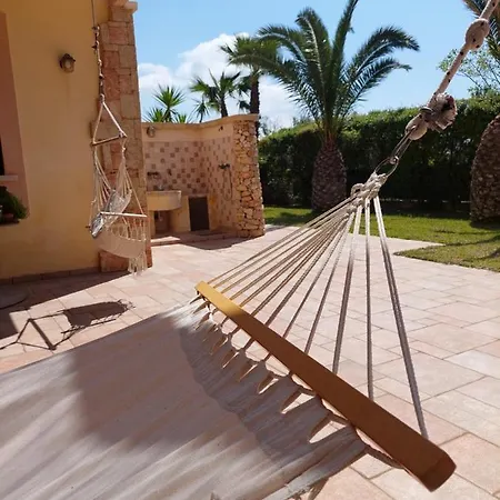 Corbezzoli E Callistemon Bed & Breakfast