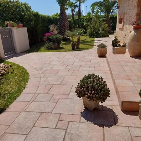 Bed and Breakfast Corbezzoli E Callistemon *